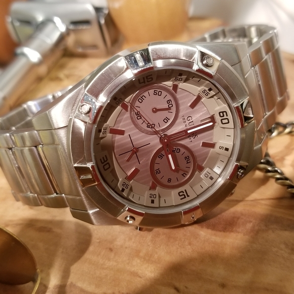 Watch - Picture 5 of 7